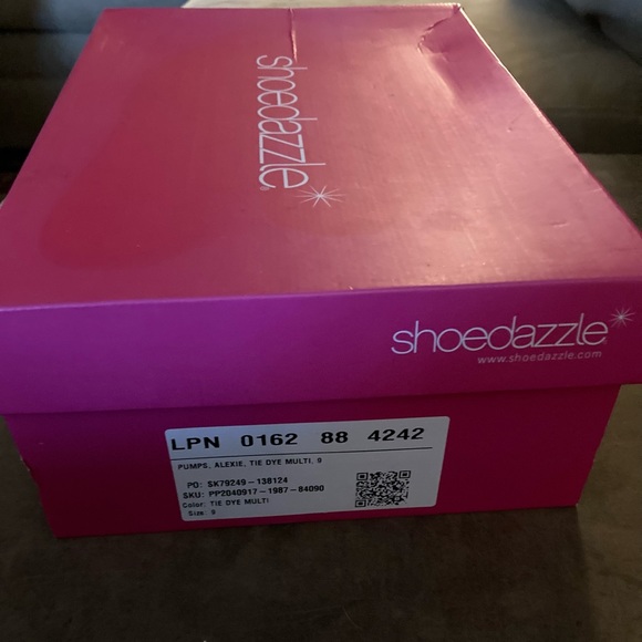 Tye dyed pumps - Picture 9 of 9